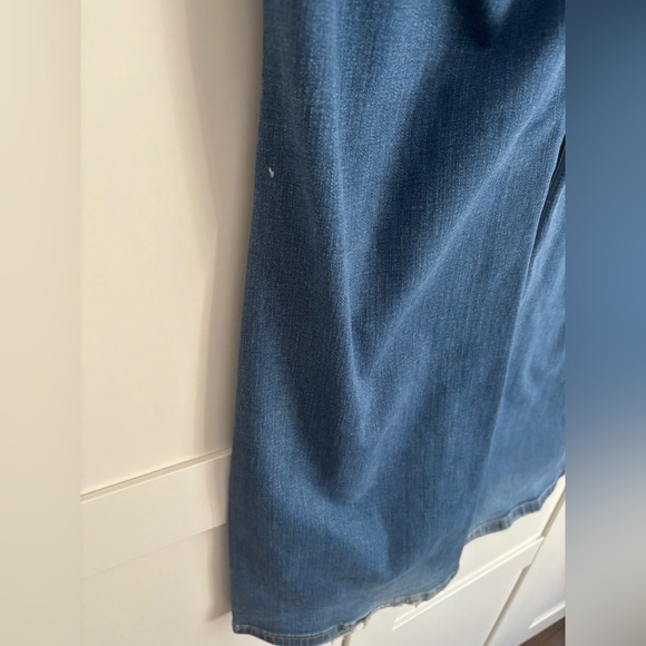 American Eagle Outfitters Favorite Boyfriend Jeans Medium Wash size 16 - Picture 6 of 6